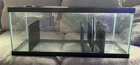 20 to 39 Gallon Fish Tanks: Breeder Tanks, Aquariums .